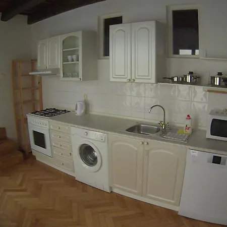 Apartament Golden Apple